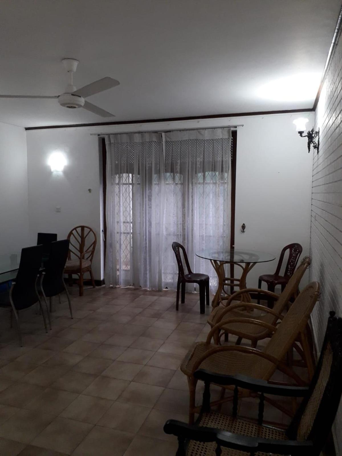 Ceylon Travel And Stay Lodge Battaramulla Eksteriør bilde